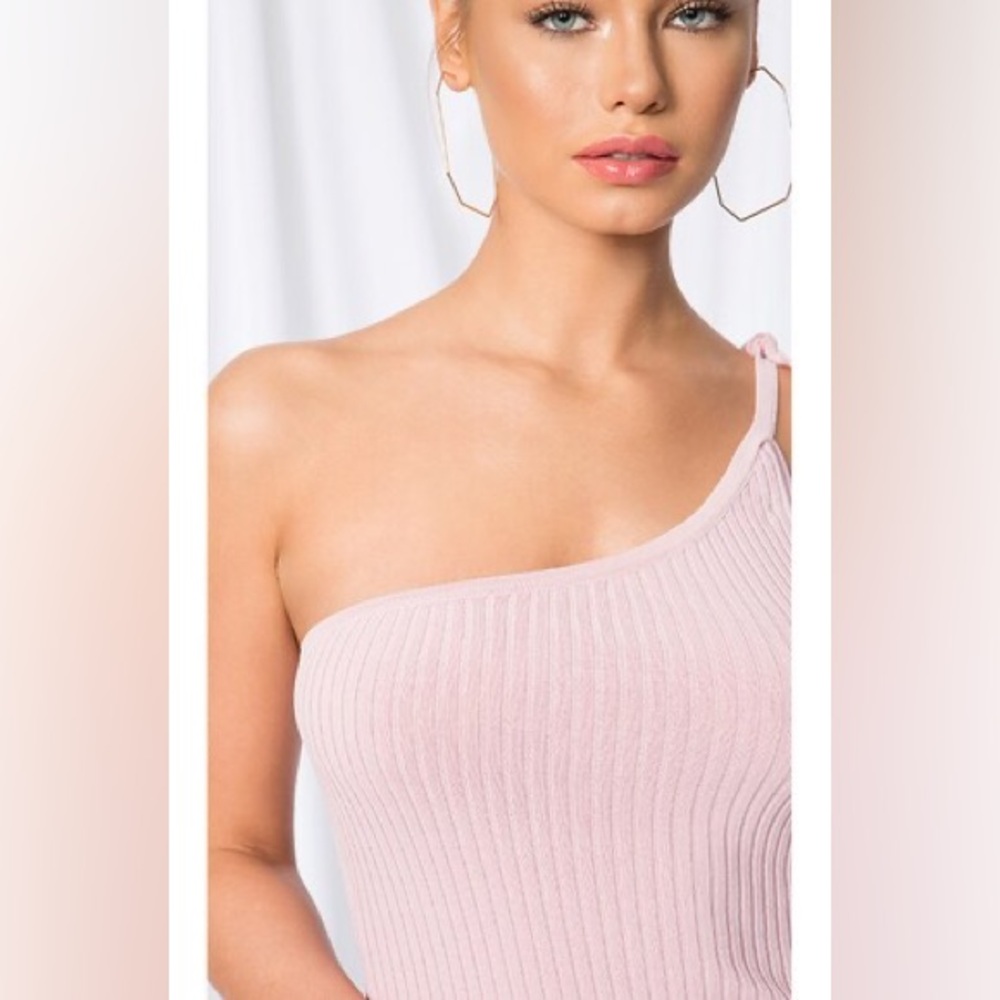 Superdown Lainey One Shoulder Ribbed Top In Dusty Rose - Picture 2 of 9
